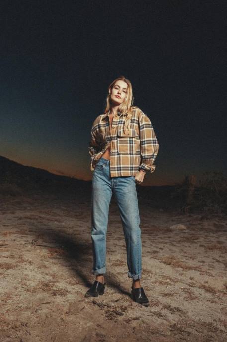 Women Brixton Mojave Bowery L/S Flannel Apparel